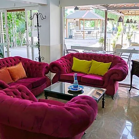 Panormos מלון דידים